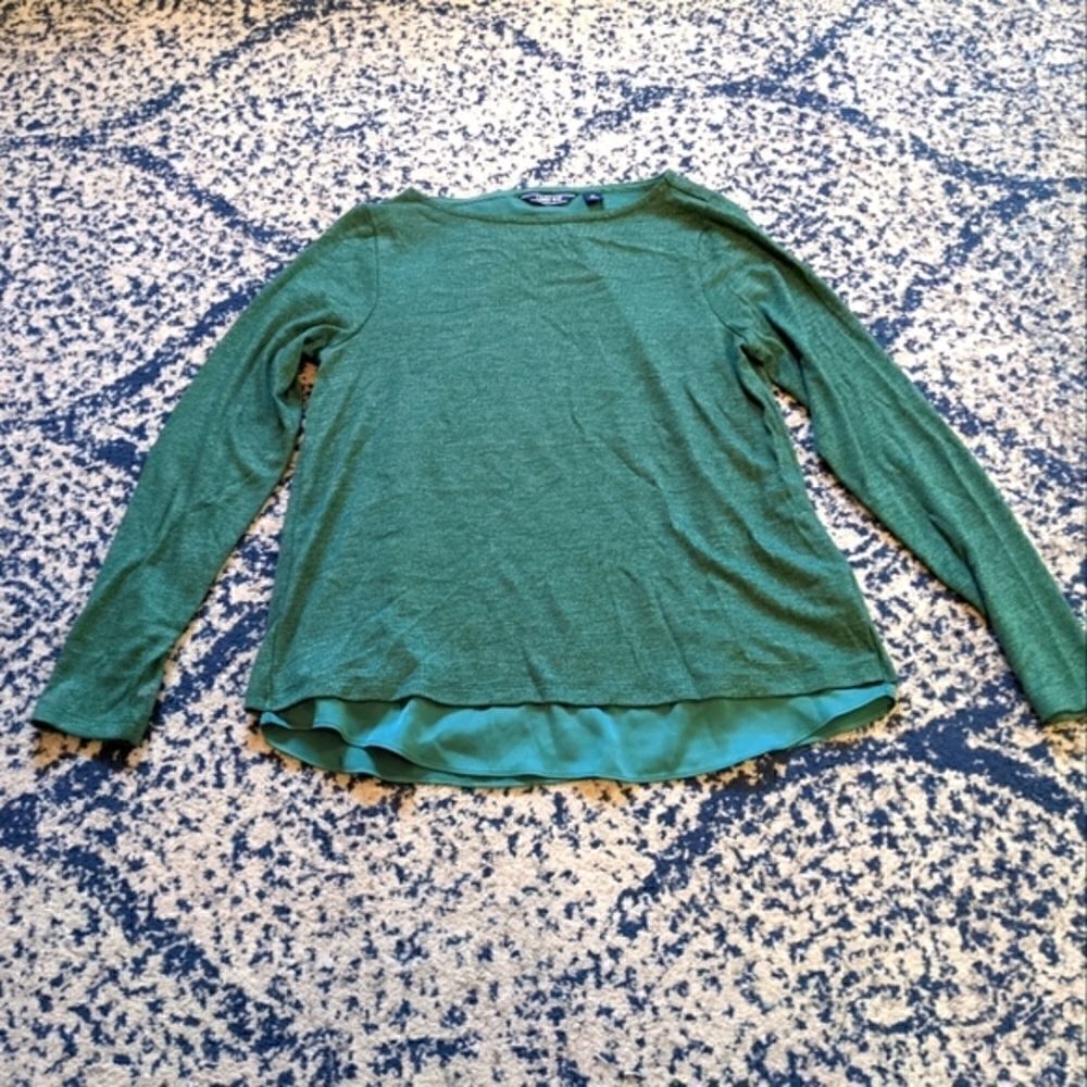 Lands' End green split back top